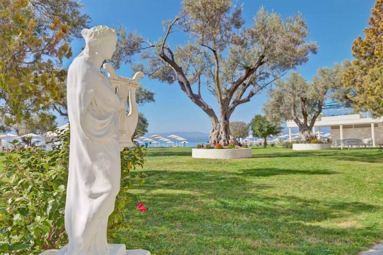 Palmariva Beach Hotel Eretria  Exterior photo